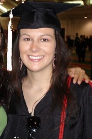 Caitlin-Bitzegaio-graduation-photo-300.png